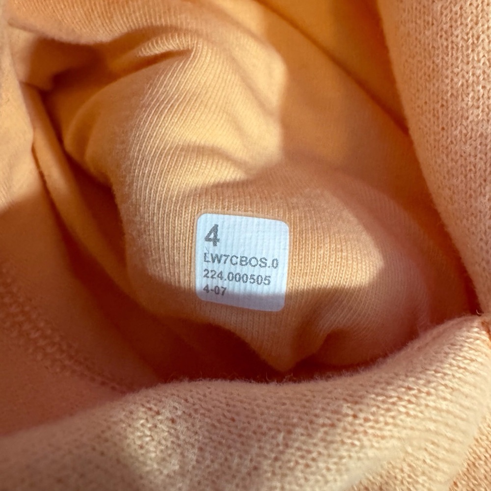 Lululemon Size 4 Orange Scuba High Rise Shorts Lounge Athletic Athleisure Casual - Picture 8 of 8